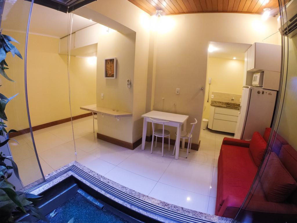 Leblon Garden Studio *